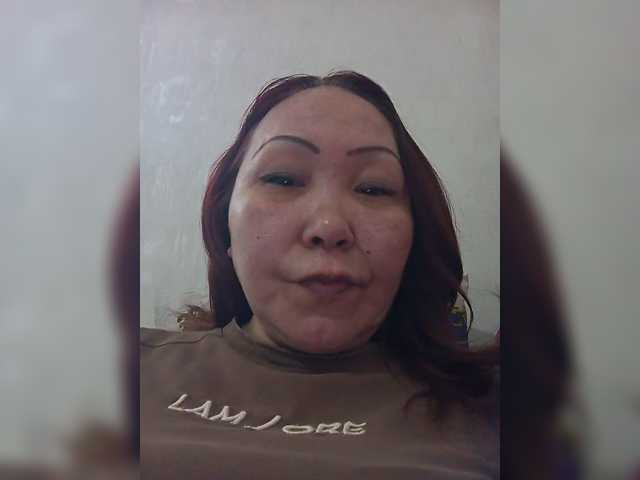 FINANCIALLY_POOR live cam preview