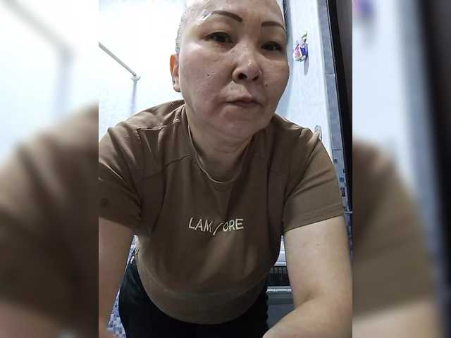 Qweentis Live Cam Chat on BongaCams