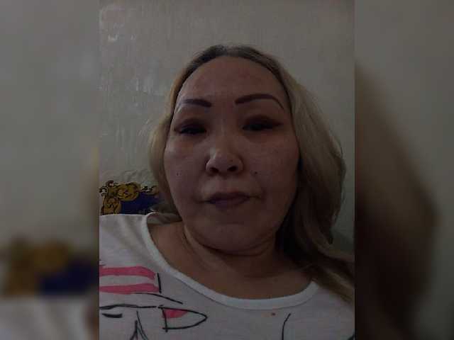 Qweentis live webcam show