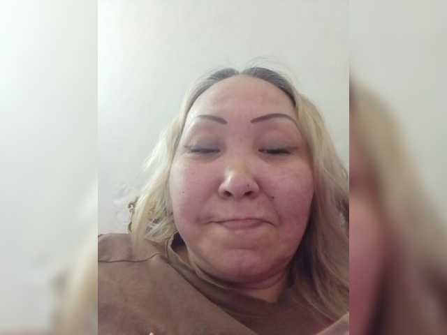 Qweentis live cam