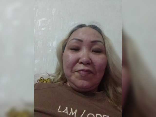 Qweentis live cam on BongaCams