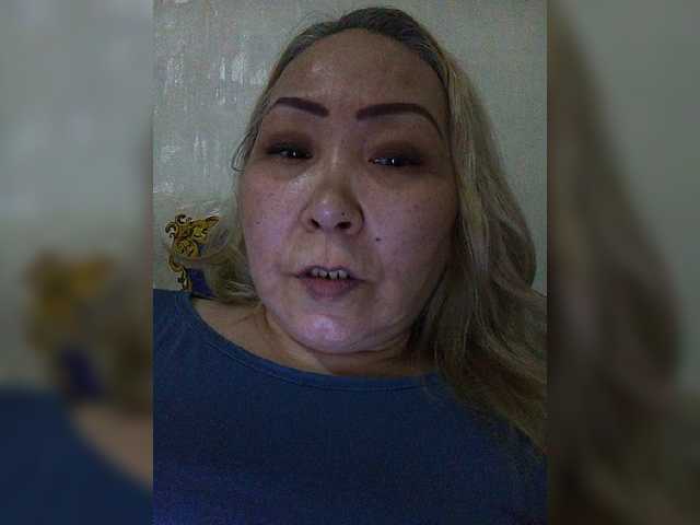 Qweentis live cam on BongaCams