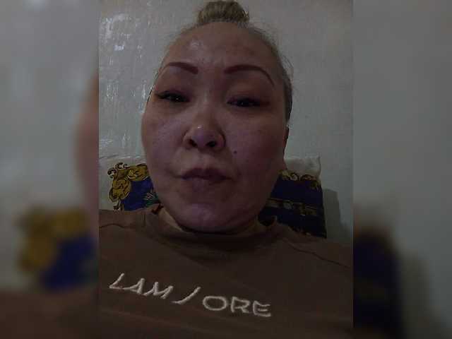 Qweentis live cam on BongaCams