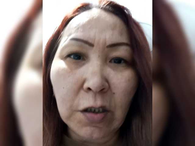 FINANCIALLY_POOR live cam preview