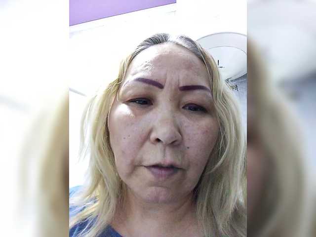 Qweentis live cam on BongaCams