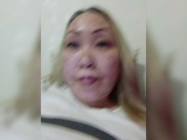 Qweentis live cam on BongaCams