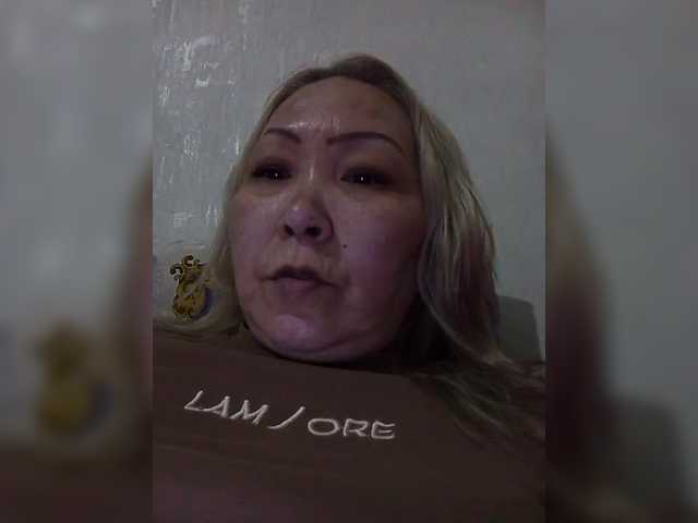 Qweentis live cam on BongaCams