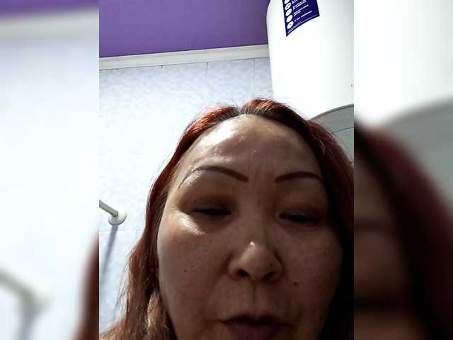 FINANCIALLY_POOR live cam preview