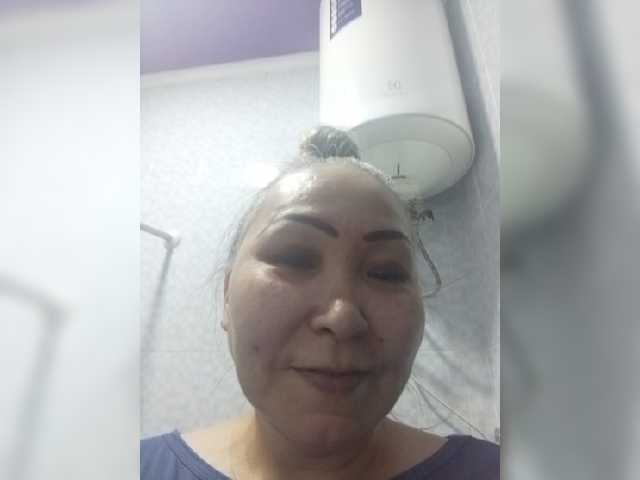Qweentis live cam on BongaCams