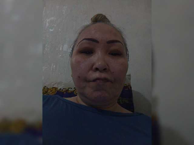 Qweentis live cam on BongaCams