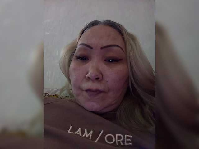 Qweentis live cam on BongaCams