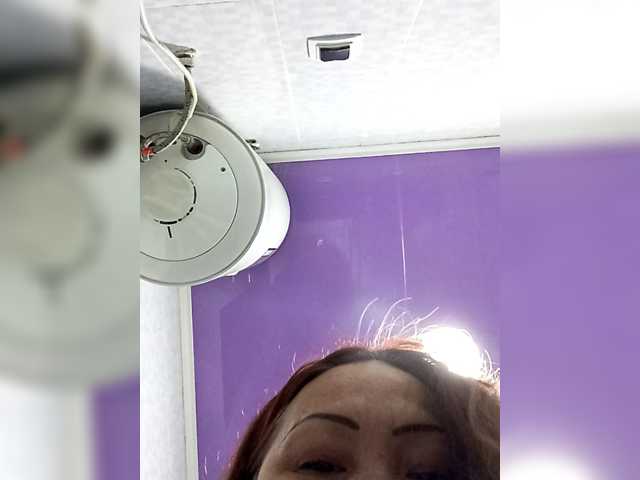 Qweentis live cam on BongaCams