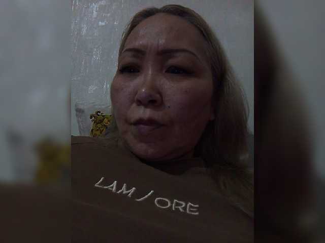 Qweentis live cam on BongaCams