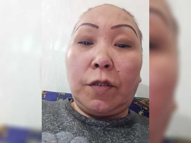 Qweentis live cam on BongaCams