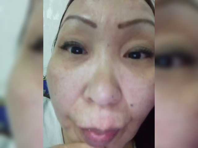 Qweentis live cam on BongaCams
