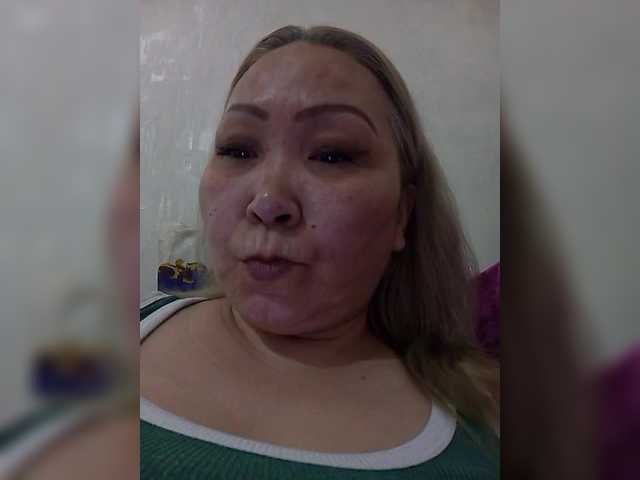 Qweentis live cam on BongaCams
