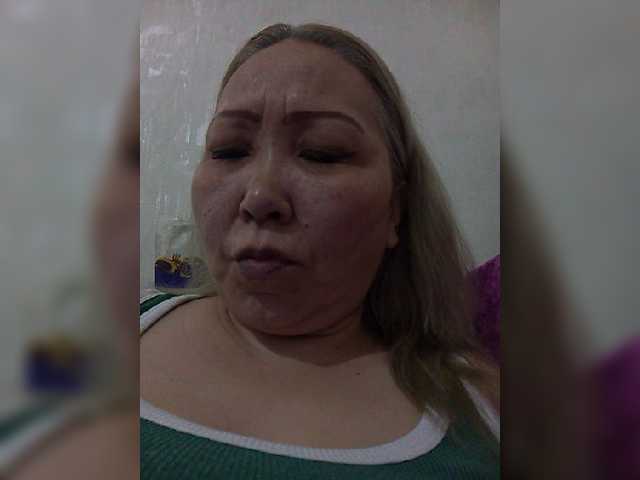 Qweentis live cam on BongaCams