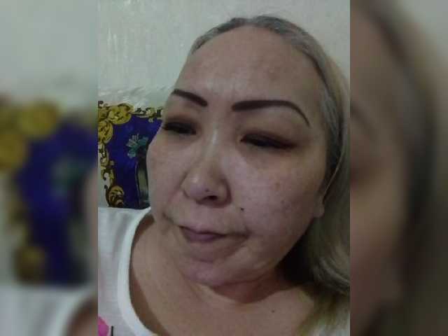 Qweentis live cam on BongaCams