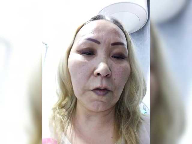 Qweentis live webcam show