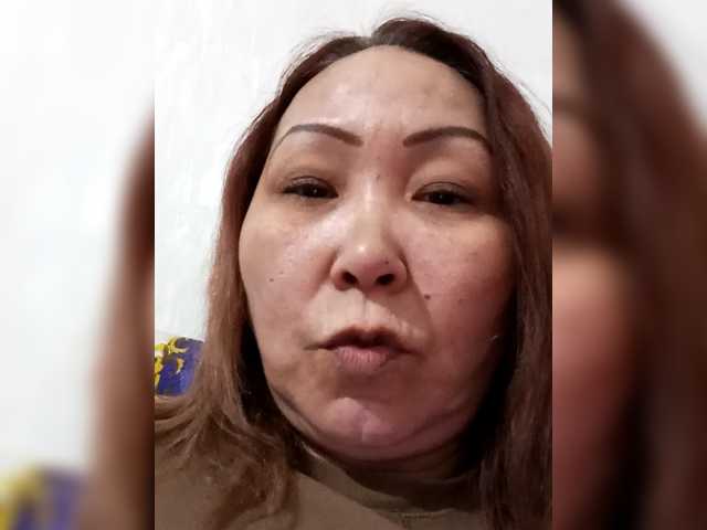 FINANCIALLY_POOR live cam preview