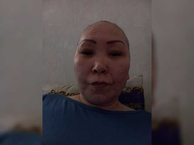 Qweentis live cam on BongaCams