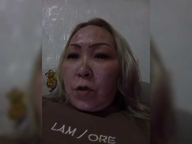 Qweentis live cam on BongaCams