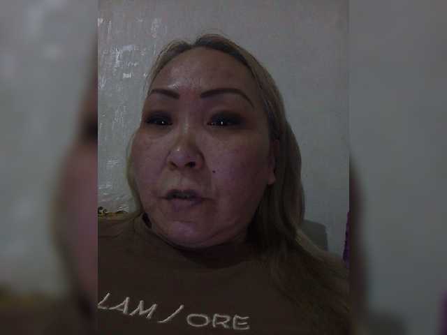 qweentis live sex show