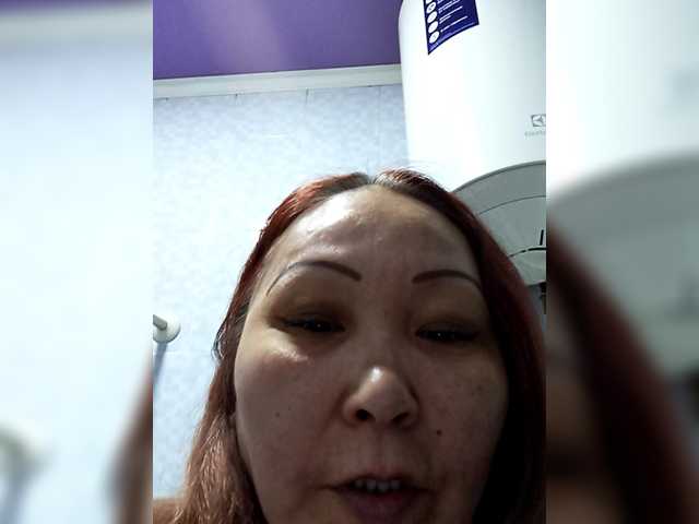 FINANCIALLY_POOR live cam preview