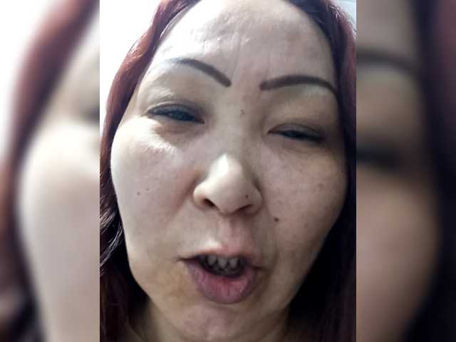 Qweentis, live now on BongaCams