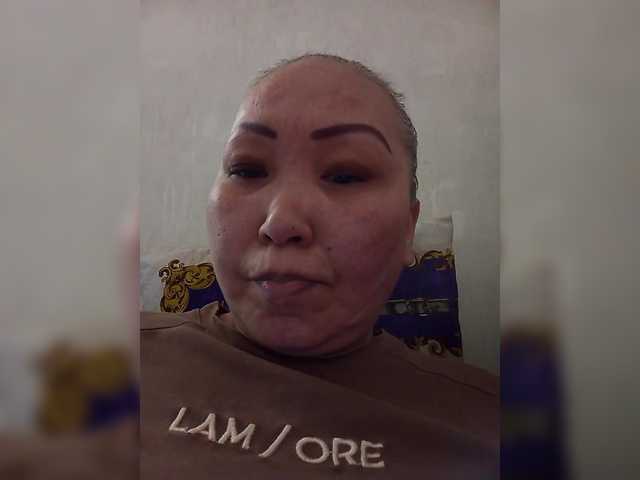 Qweentis live cam on BongaCams