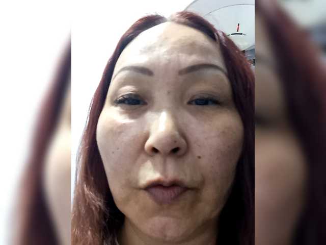FINANCIALLY_POOR live cam preview