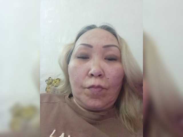 Qweentis live cam on BongaCams