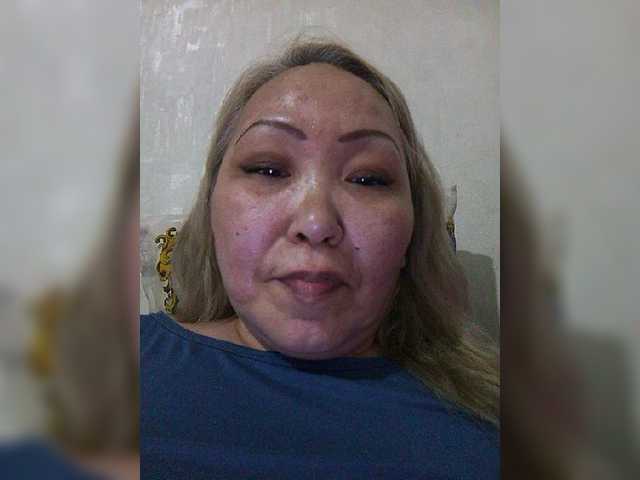Qweentis live cam on BongaCams