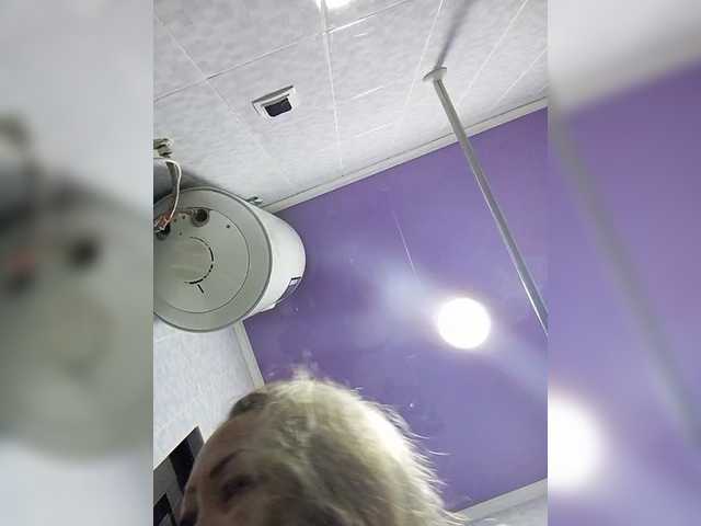 Qweentis live cam on BongaCams