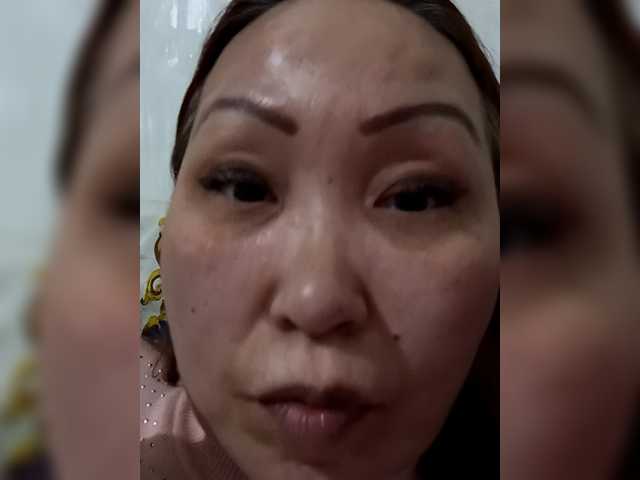 Qweentis live cam on BongaCams