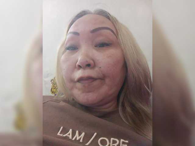 FINANCIALLY_POOR live cam on BongaCams