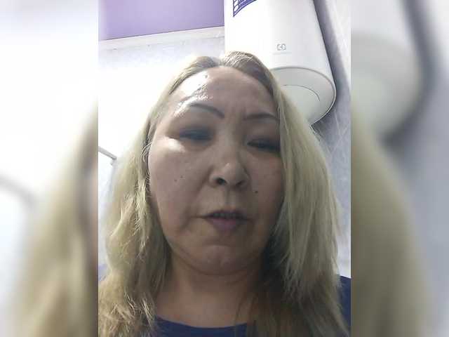 Qweentis live cam on BongaCams