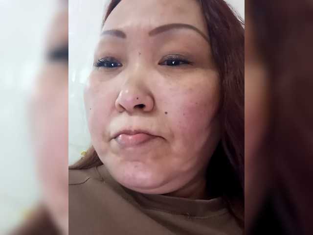 FINANCIALLY_POOR live cam preview