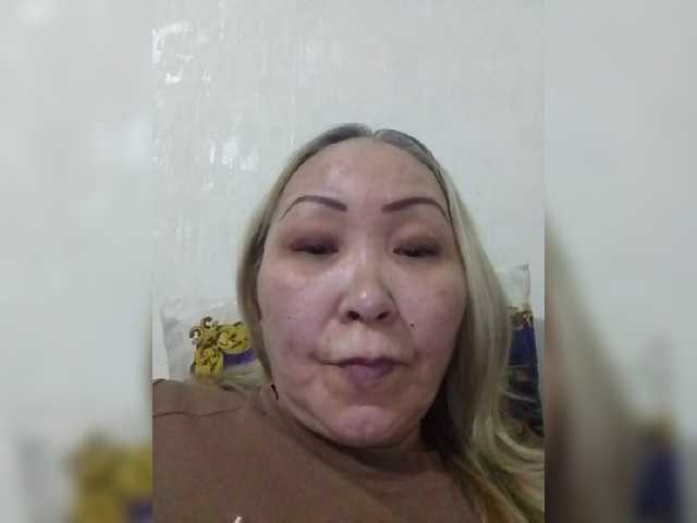 Qweentis live cam on BongaCams