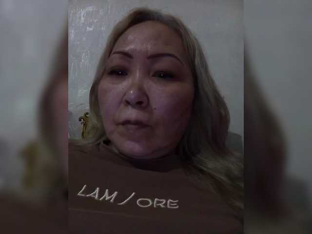 Qweentis live cam on BongaCams