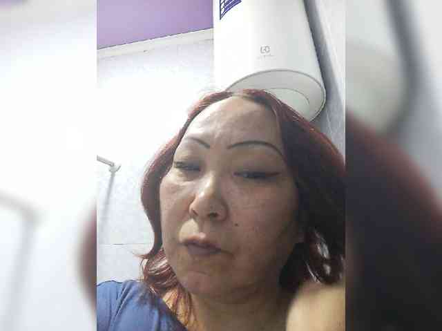 Financially_Poor webcam
