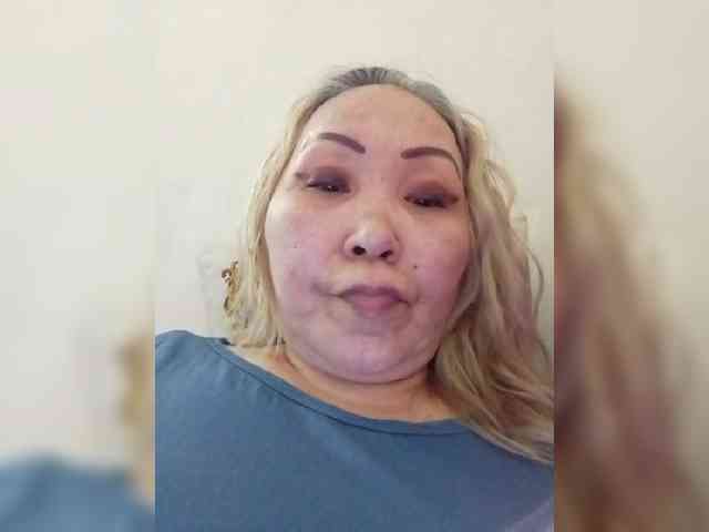 Financially_Poor webcam