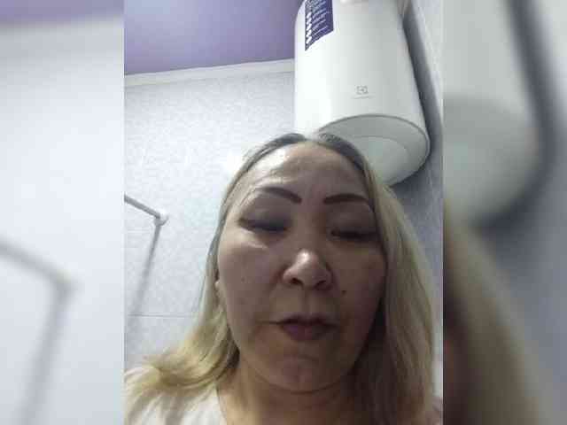 Financially_Poor webcam