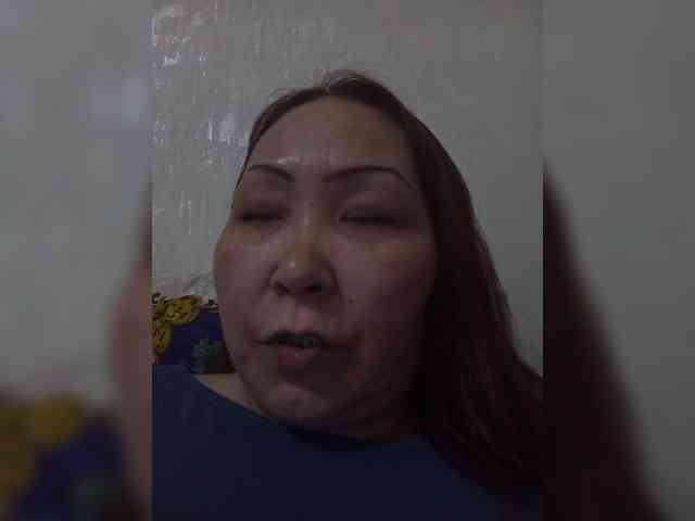 Financially_Poor webcam