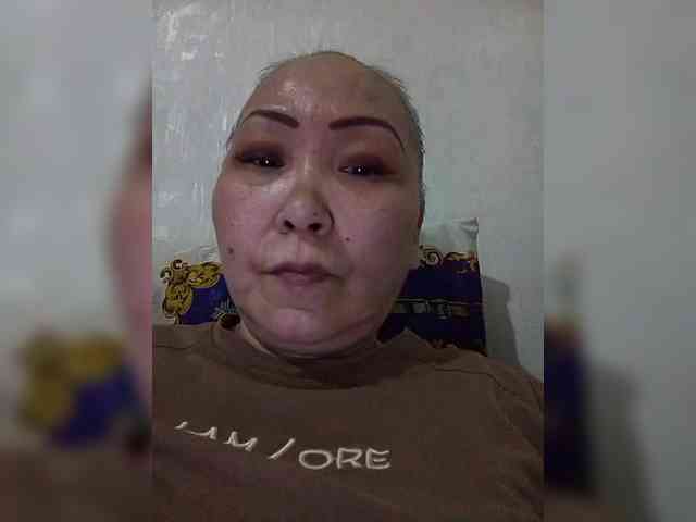 Financially_Poor webcam
