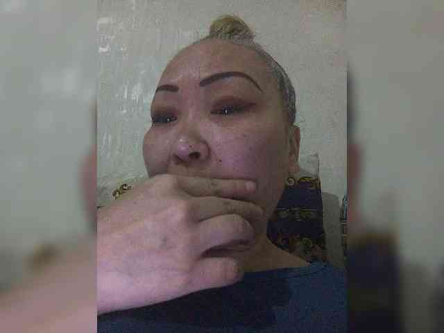Financially_Poor webcam