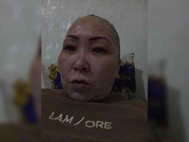 Financially_Poor webcam