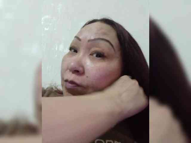 Financially_Poor webcam