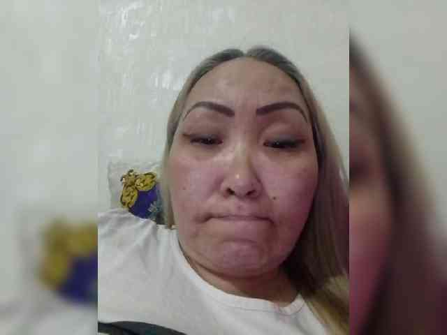 Financially_Poor webcam