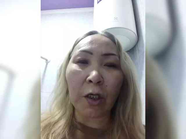 Financially_Poor webcam